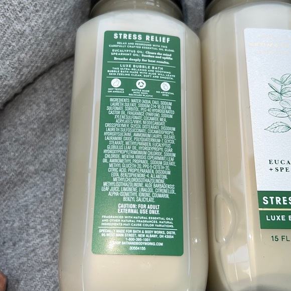 BBW STRESS RELIEF 2pc BUBBLE BATH AROMATHERAPY/oil - Picture 2 of 3